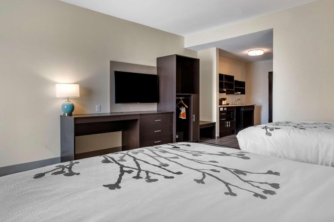 Sleep Inn & Suites Crosby Esterno foto