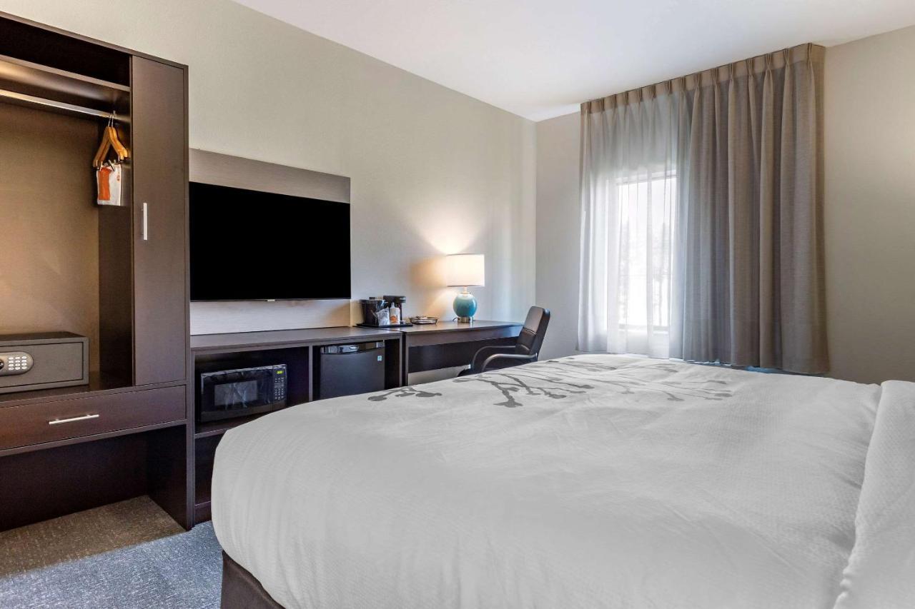Sleep Inn & Suites Crosby Esterno foto