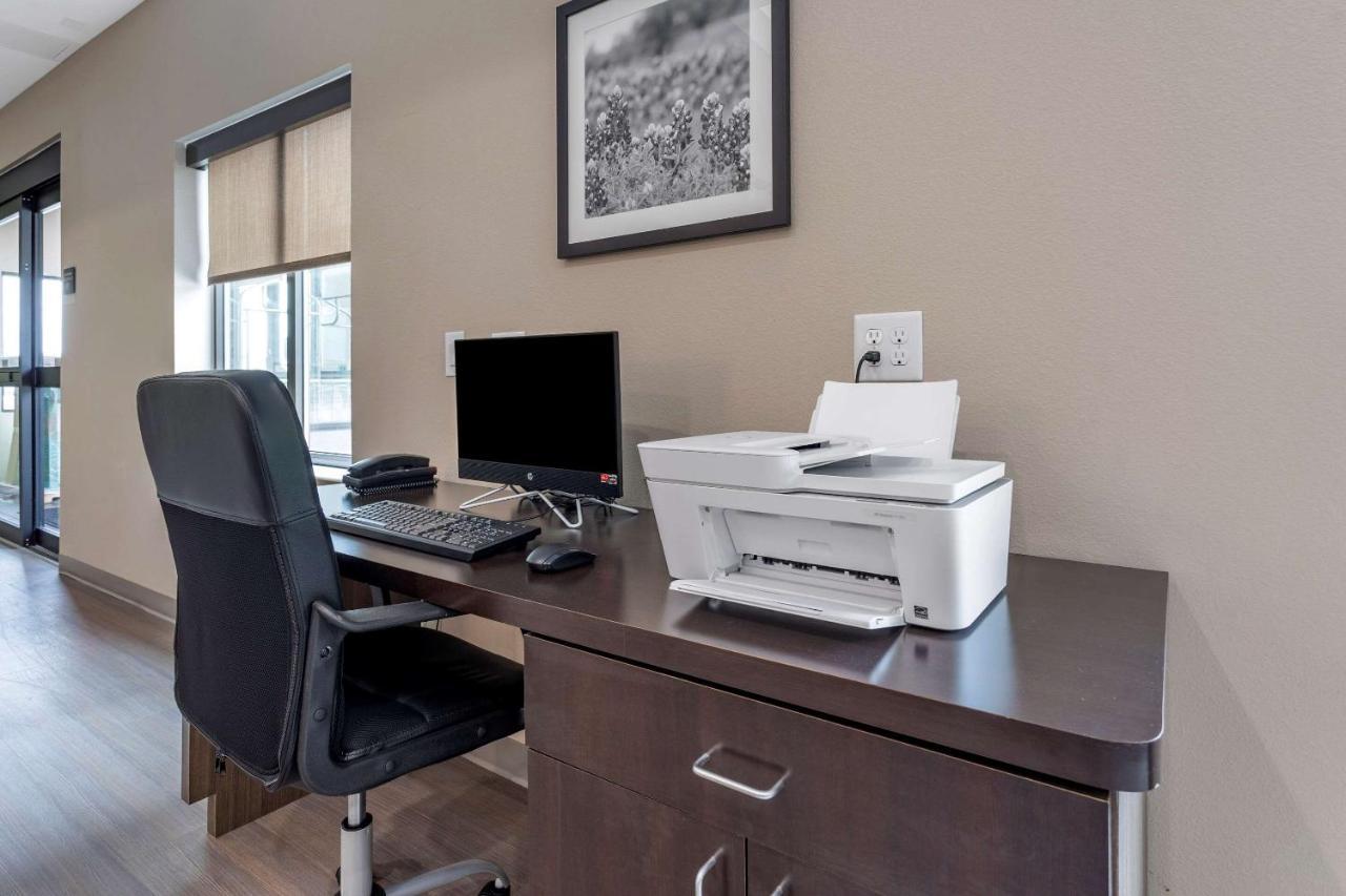 Sleep Inn & Suites Crosby Esterno foto